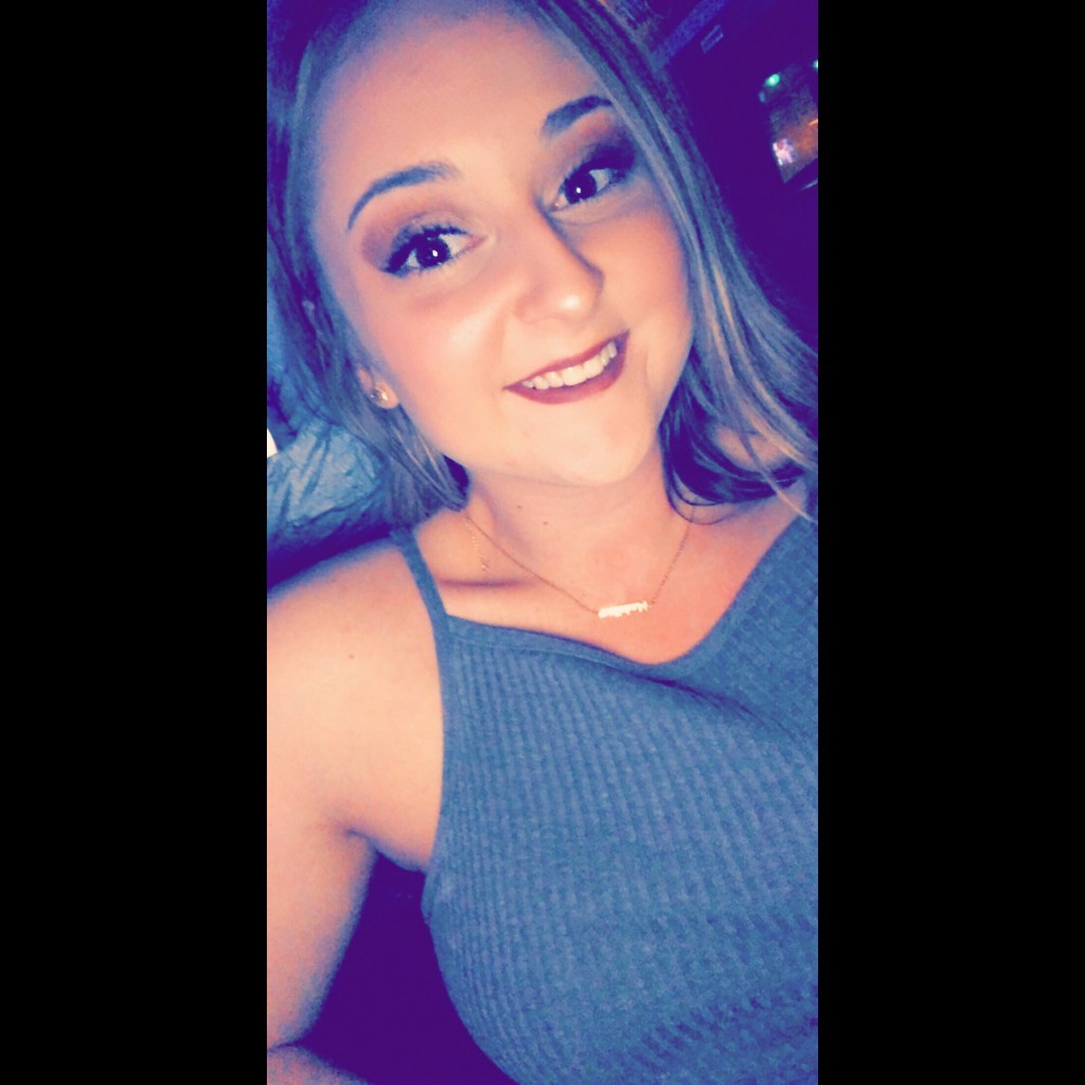 Meet your Posher, Madeline